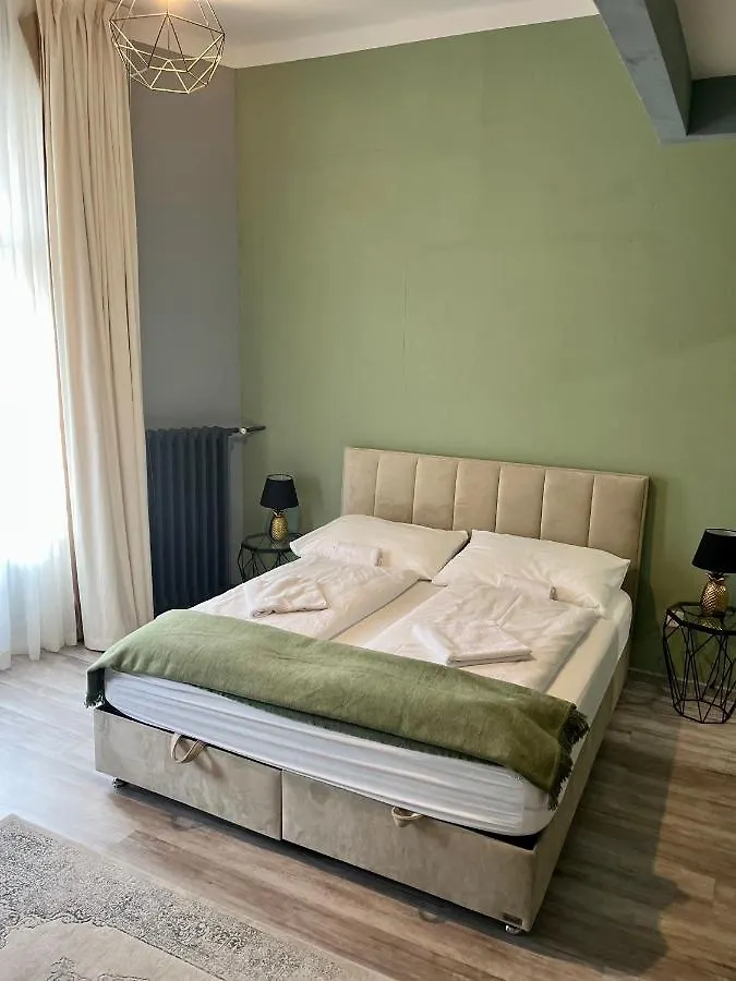 W Urban Suites Budapest 3*,  Ungarn